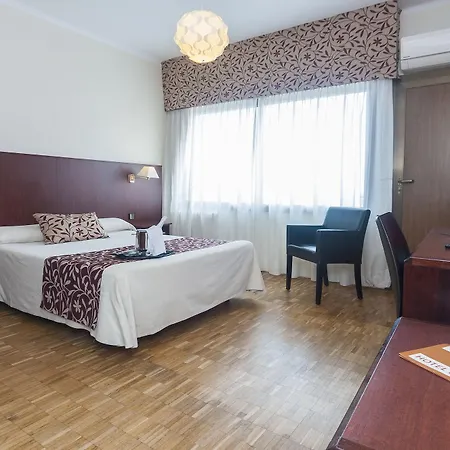 Lauria Hotel 3*