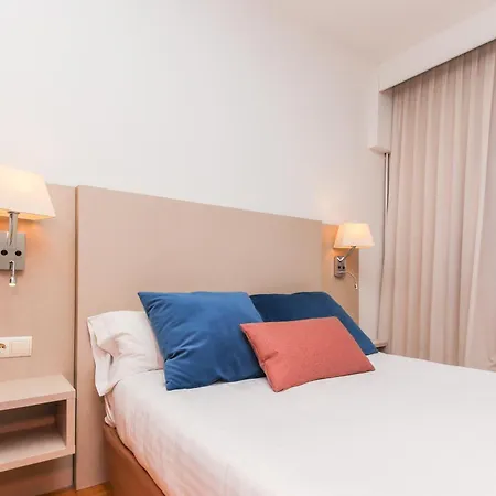 Lauria Hotel