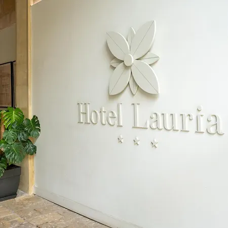 Lauria
