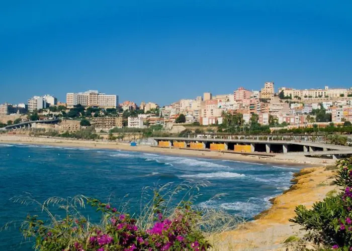 Lauria فندق تاراغونا
